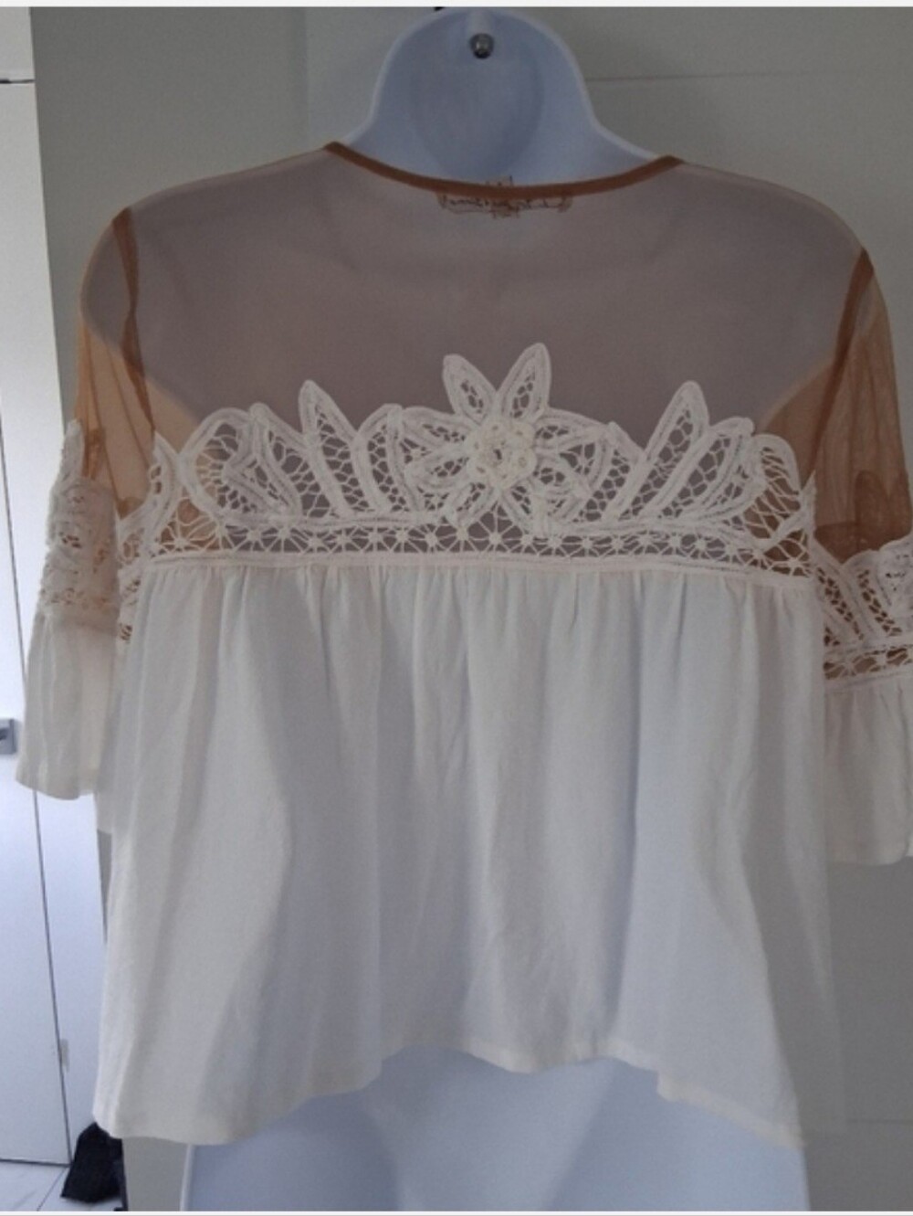 For Love And Lemons Cream Crochet Lace Peasant Blouse - Picture 9 of 11